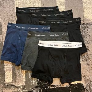 NWOT 6 Calvin Klein boxers